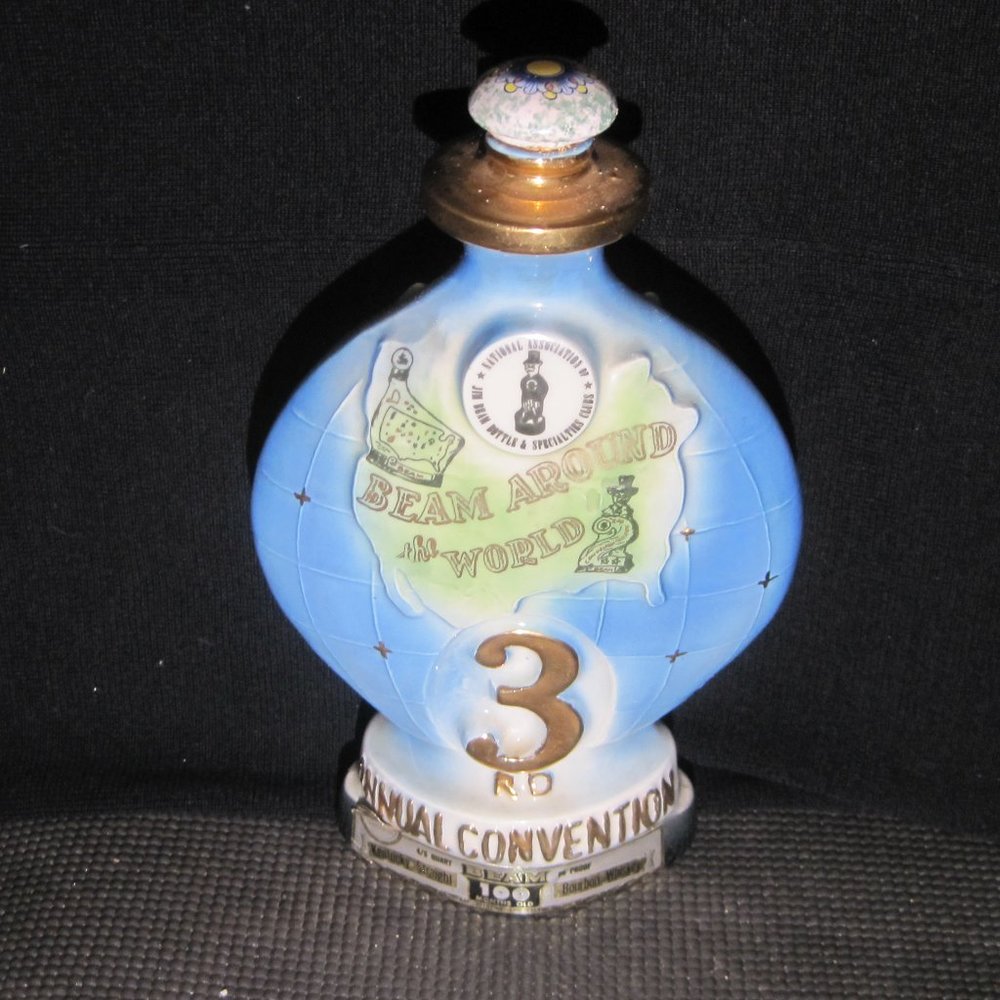 Jim Beam Around The World Whiskey Decanter 3rd Annual Convention Detroit, Empty.